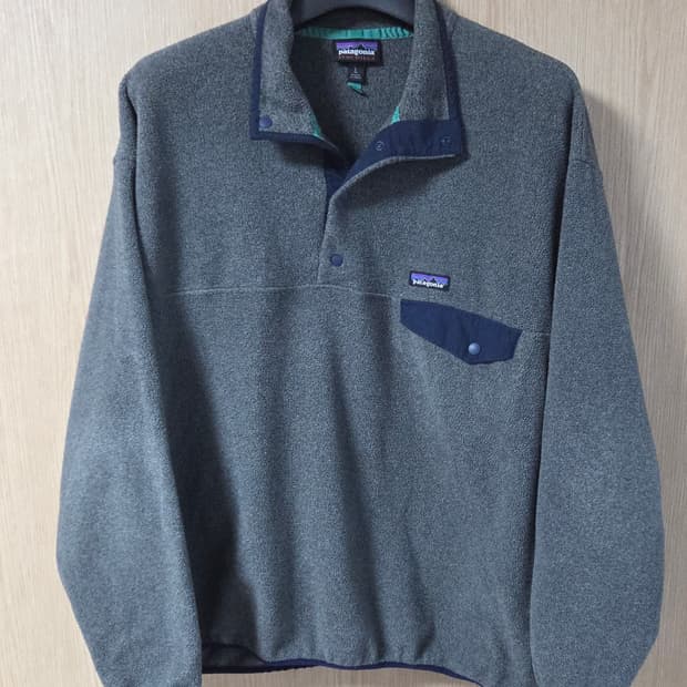 (착샷) 파타고니아 신칠라 니켈 그레이 