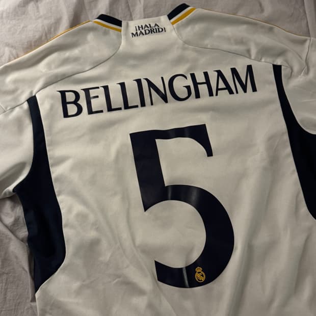 레알 마드리드 23-24 홈 유니폼