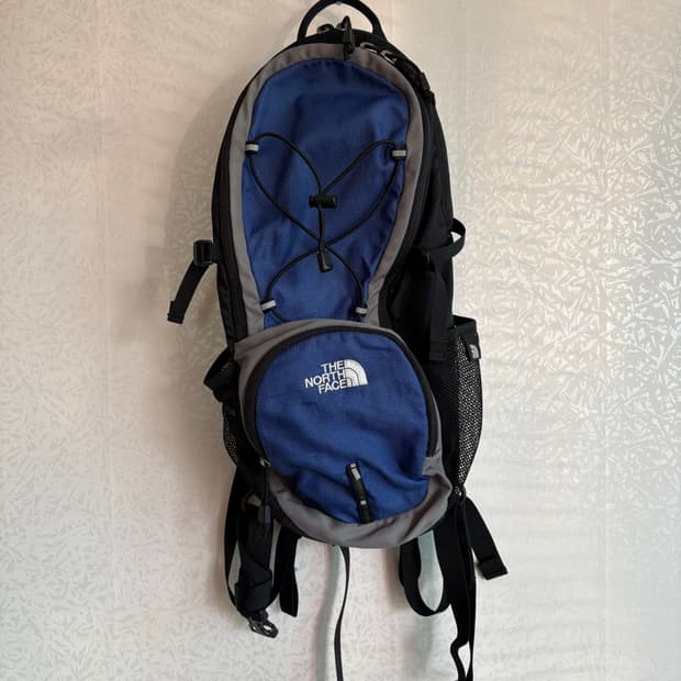 노스페이스 라이트 웨이트 하이킹 트래블 백팩