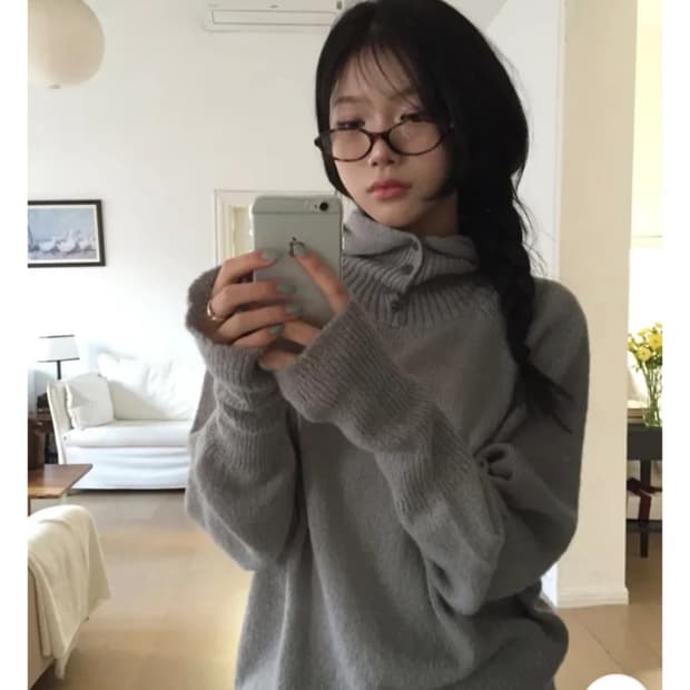 모디무드 모헤어 니트