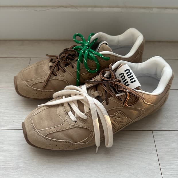 [41] 미우미우 뉴발란스 판매합니다