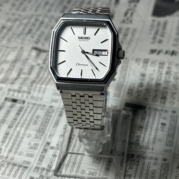 SEIKO quartz chronos