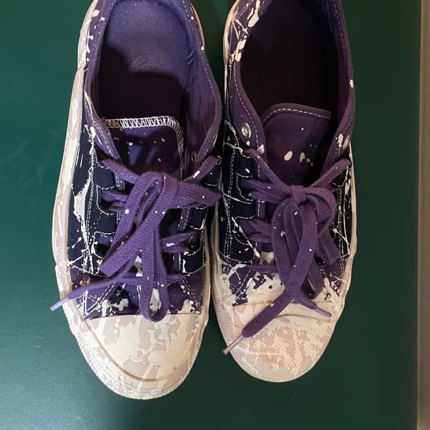 니들스 페인팅 길리 퍼플 스니커즈