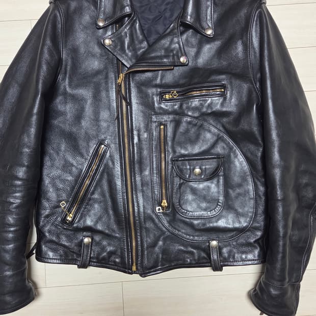 리얼맥코이 j24신형 핏