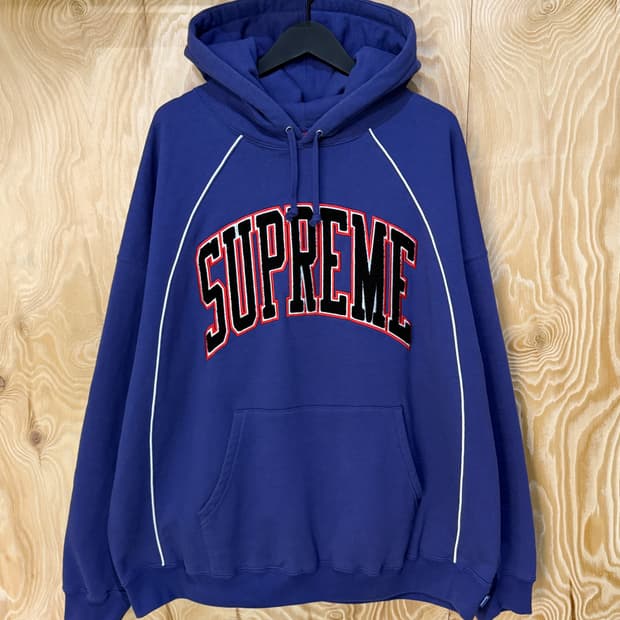 슈프림 23SS 박시 파이핑 아크 로고 후드티