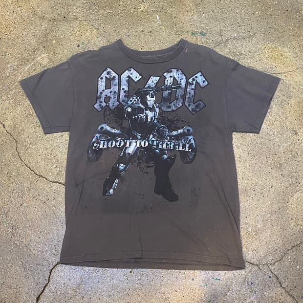 레어) 미국 빈티지 ACDC 아이언맨 공식 굿즈 콜라보 티셔츠 반팔티