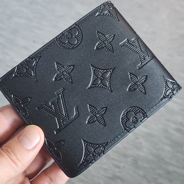 루이비통 멀티플 반지갑