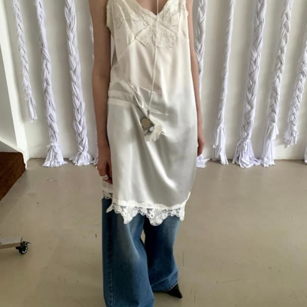 유스키트 lonslan 새틴 레이스 원피스