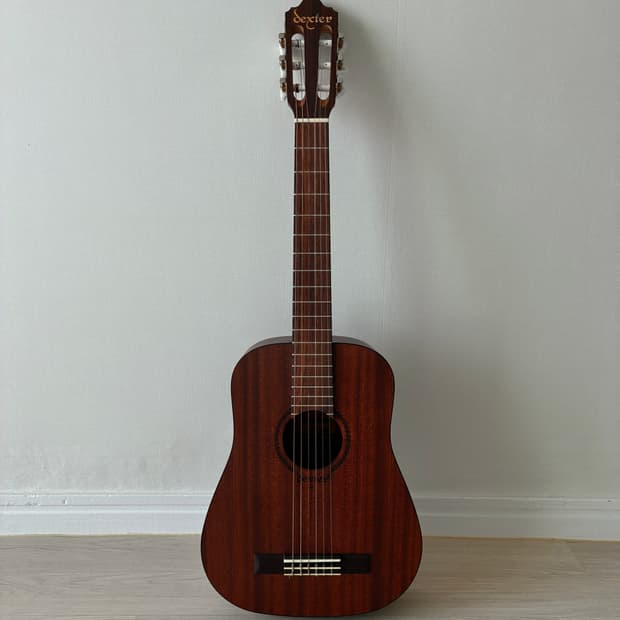 클래식 기타 dexter junior MC (용달비 별도)