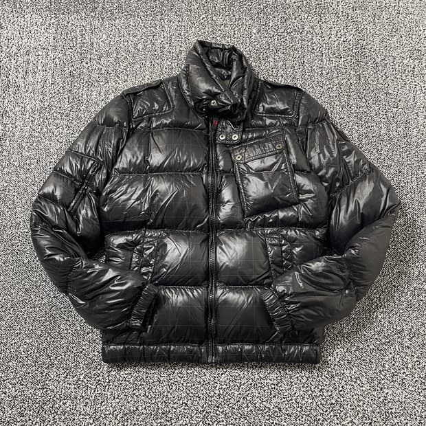 빈티지9. 디젤 바이커 유광 블랙 퀼팅 다운 패딩 푸퍼 경량