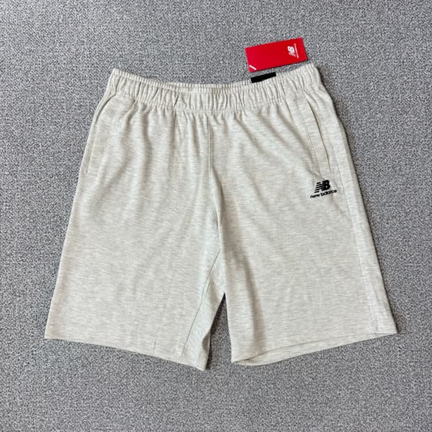 [정가 5만원 새상품] 뉴발란스 반바지 XL