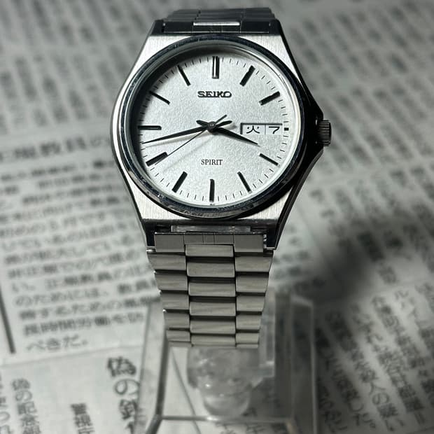 SEIKO quartz spirit
