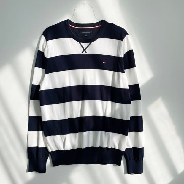 C2 타미힐피거 스트라이프 코튼 라운드넥 니트  M사이즈