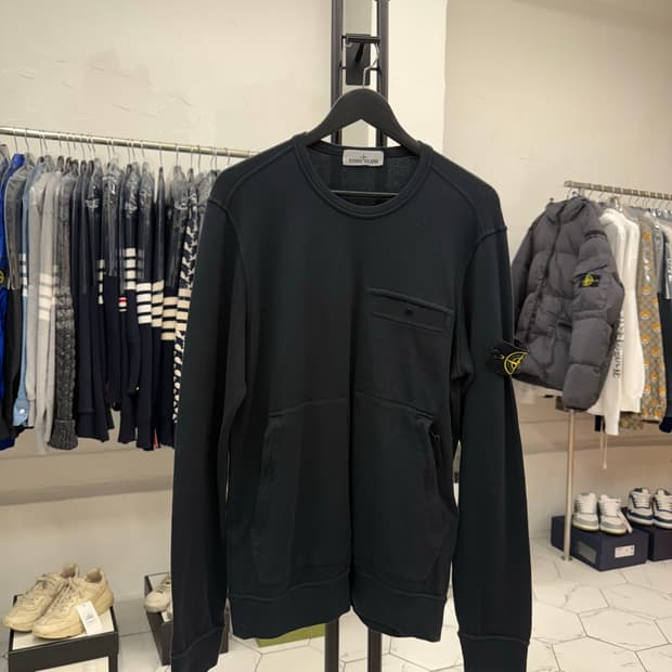 [L] 스톤아일랜드 포켓 지퍼 맨투맨