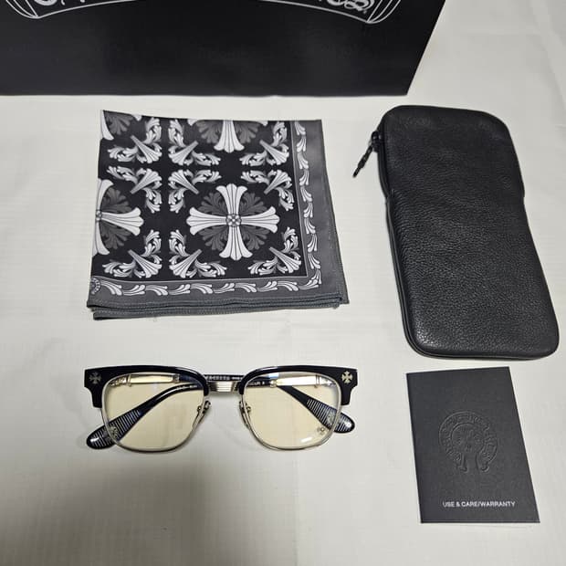 크롬하츠 보넨노이슈어2 블랙 실버