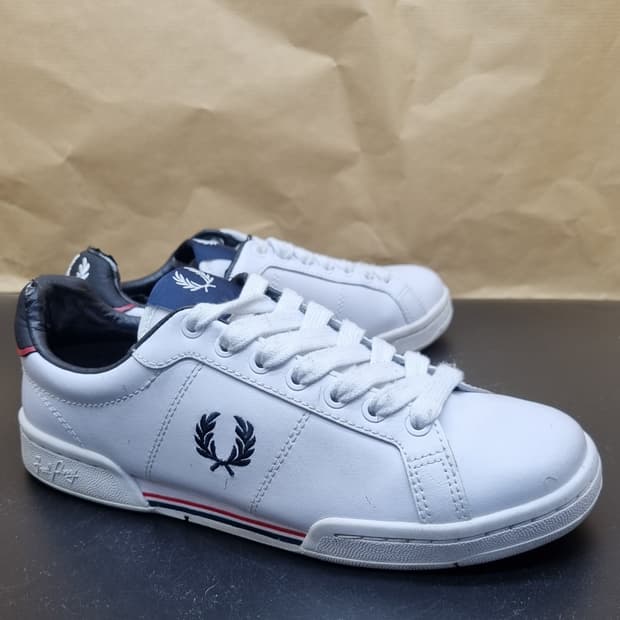 프레드페리 여성스니커즈235