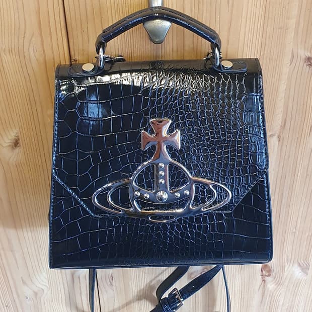 비비안웨스트우드 애나멜 백팩