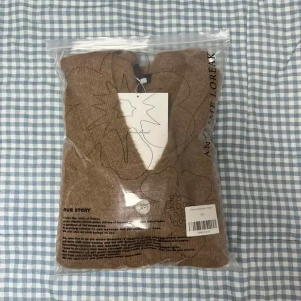 애니타임로릭 코스모스 가디건 급처