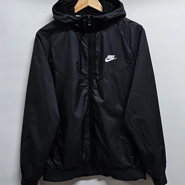 나이키 윈드러너 바람막이 L