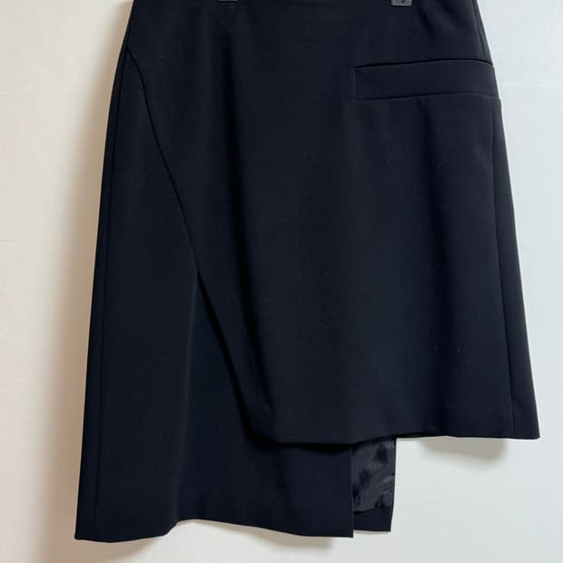 스튜디오톰보이 언발란스 스커트