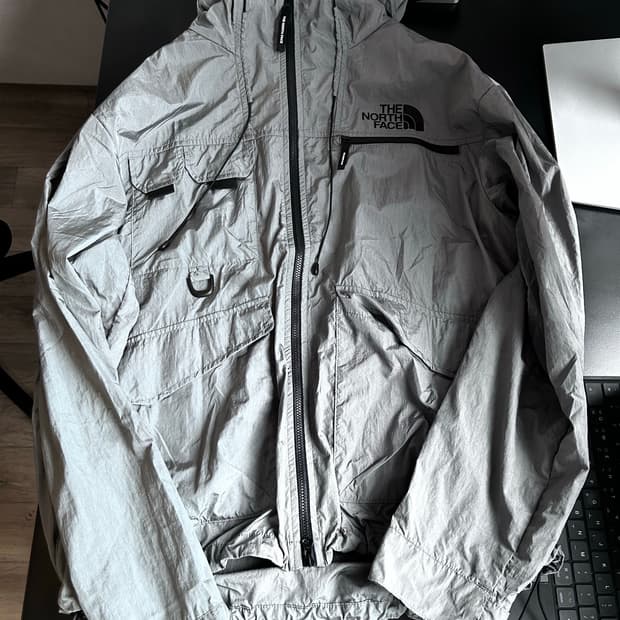 노스페이스 바람막이