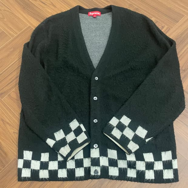 슈프림 체커보드 모헤어 가디건 