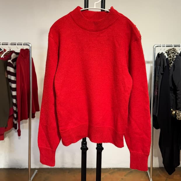 사이드 버튼 포인트 레드 니트 / 여성 55 추천