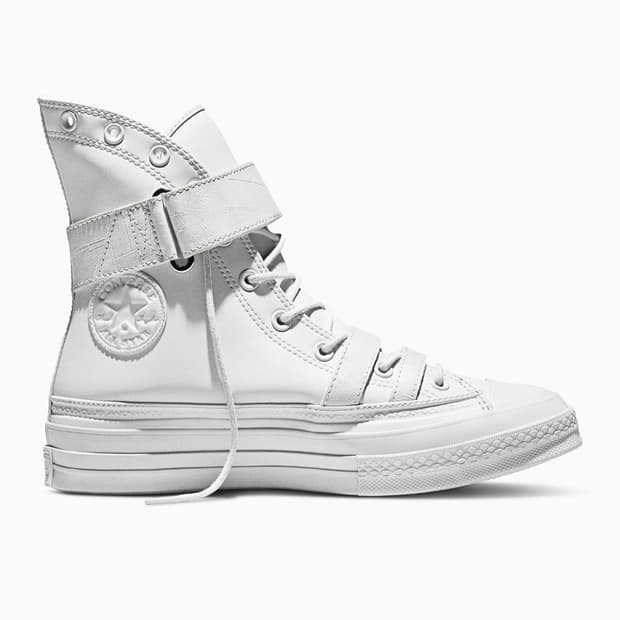 컨버스 x 어나니머스클럽 척70 하이