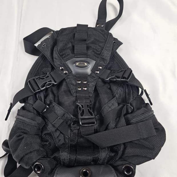 오클리미니백팩