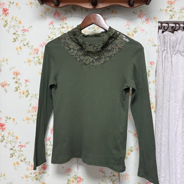 그린티 플라워 레이스 반목폴라