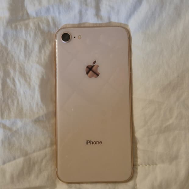 아이폰 8 골드