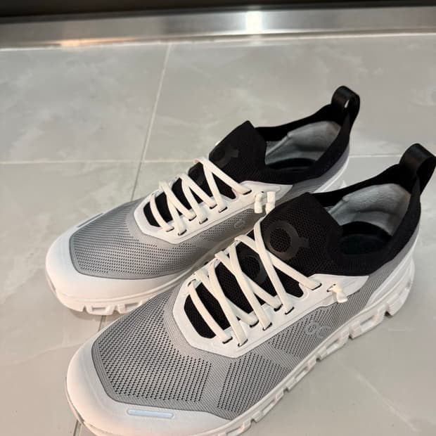 온러닝 클라우드6 265사이즈