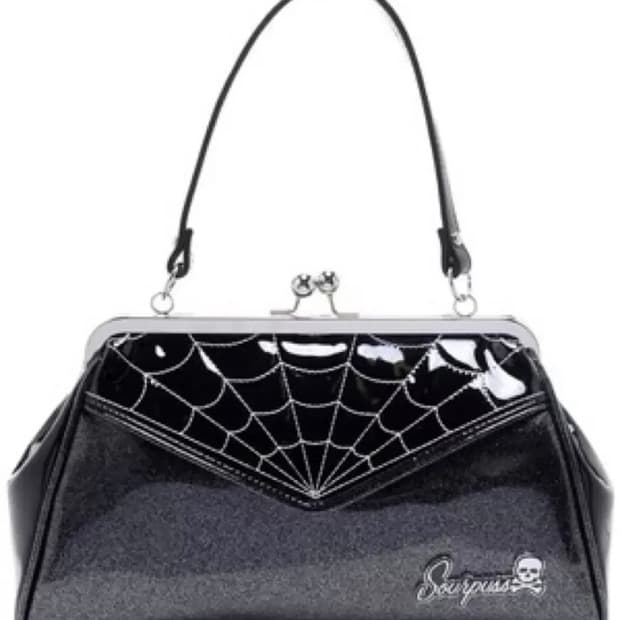 Sourpuss 스파이더웹 숄더백 고스펑크 고딕 고스로리 씬키드 이모키드