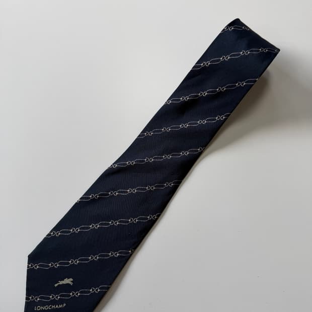 롱샴 (LONGCHAMP) 실크 넥타이 7.7cm