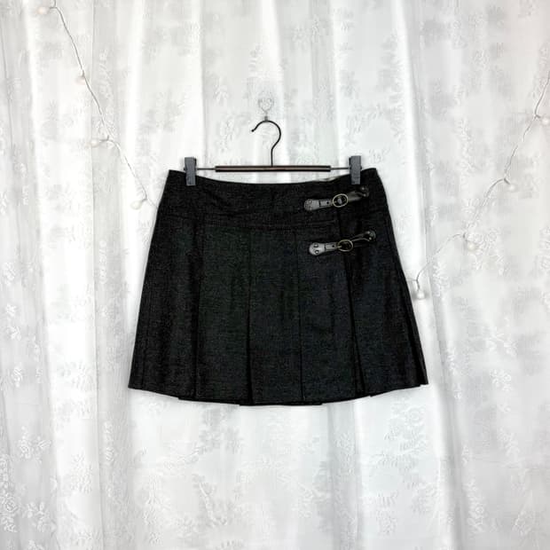 BURBERRY BLUE LABEL pleated wool skirt