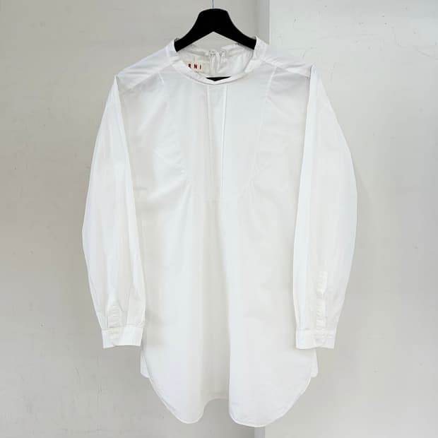 마르니 화이트 라운드넥 롱 셔츠 