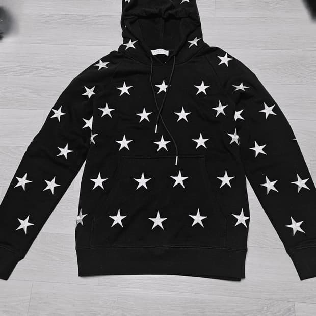 현대백화점에서 산 산드로 후디 남녀공용95~100 정품