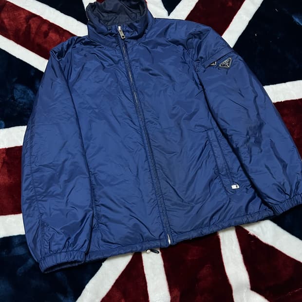 프라다 나일론 블루네이비 자켓