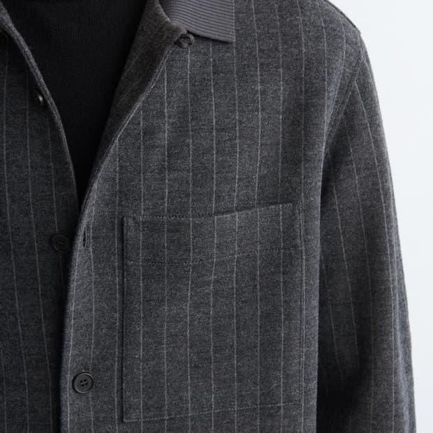 신품L) 코스 릴랙스드 핀스트라이프 울블렌드 저지셔츠 1251077002