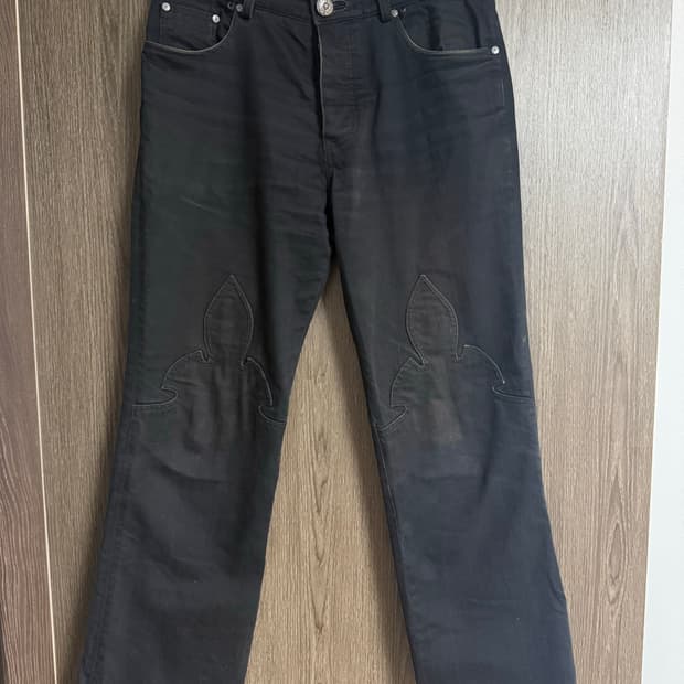 [32] 크롬하츠 플레어 니 블랙 데님팬츠