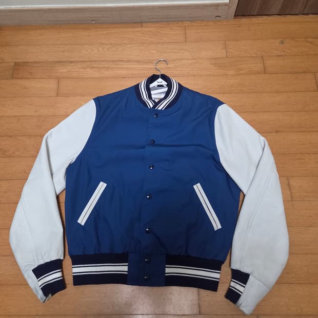 골든베어 바시티자켓