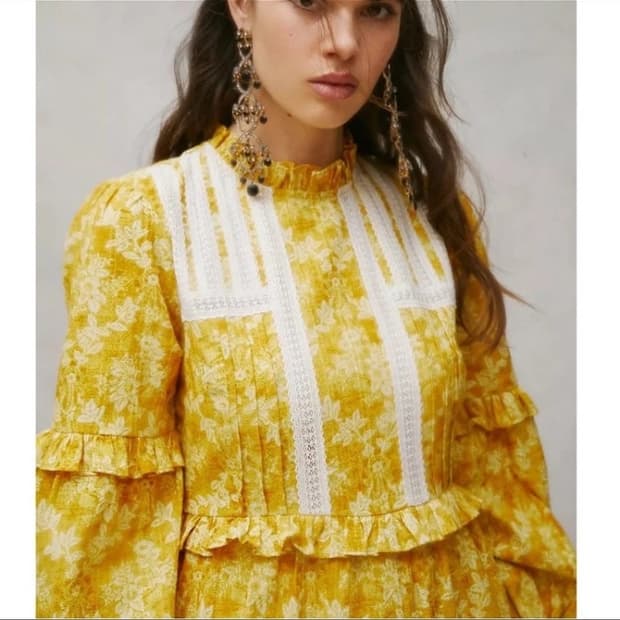 UO X LAURA ASHLEY 한정판 코티지코어 옐로우 드레스