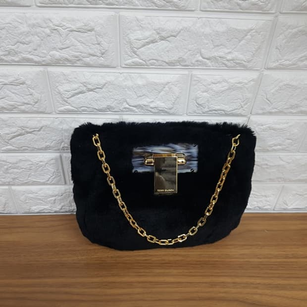 토리버치 양털 체인백 (클러치백&토트백 &숄더백) 양모퍼