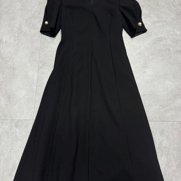 질스튜어트 23SS