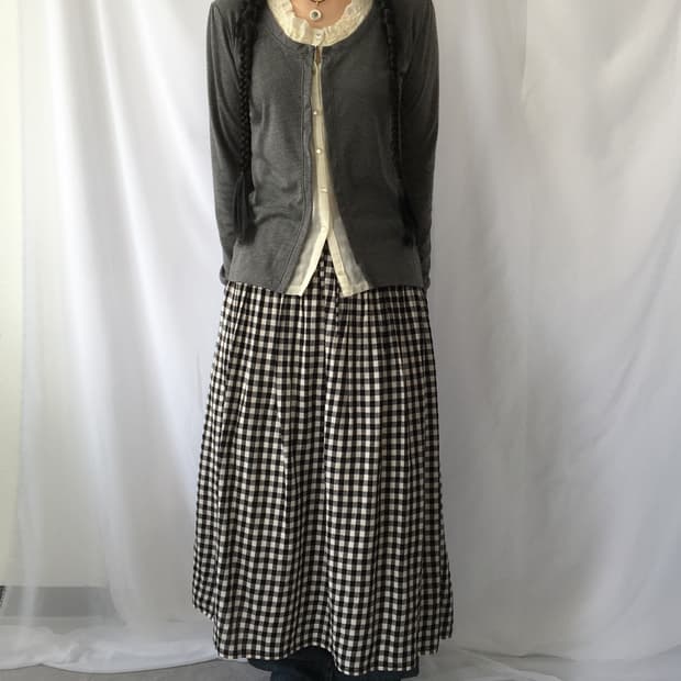 Frill point cardigan