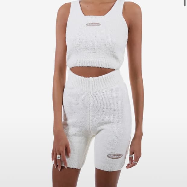 배드블러드 부클니트 쇼츠