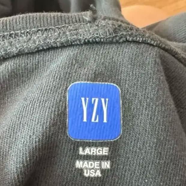 Yzy, Yeezy Gap 옷 설명