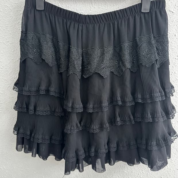 axse femme Lace Frill Skirt