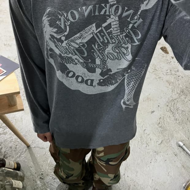 System Sound long tee