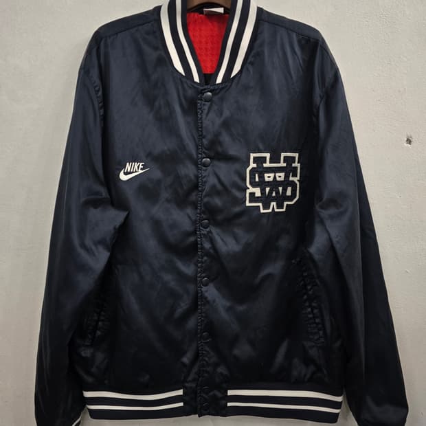 나이키 새틴 바시티 스타디움 자켓